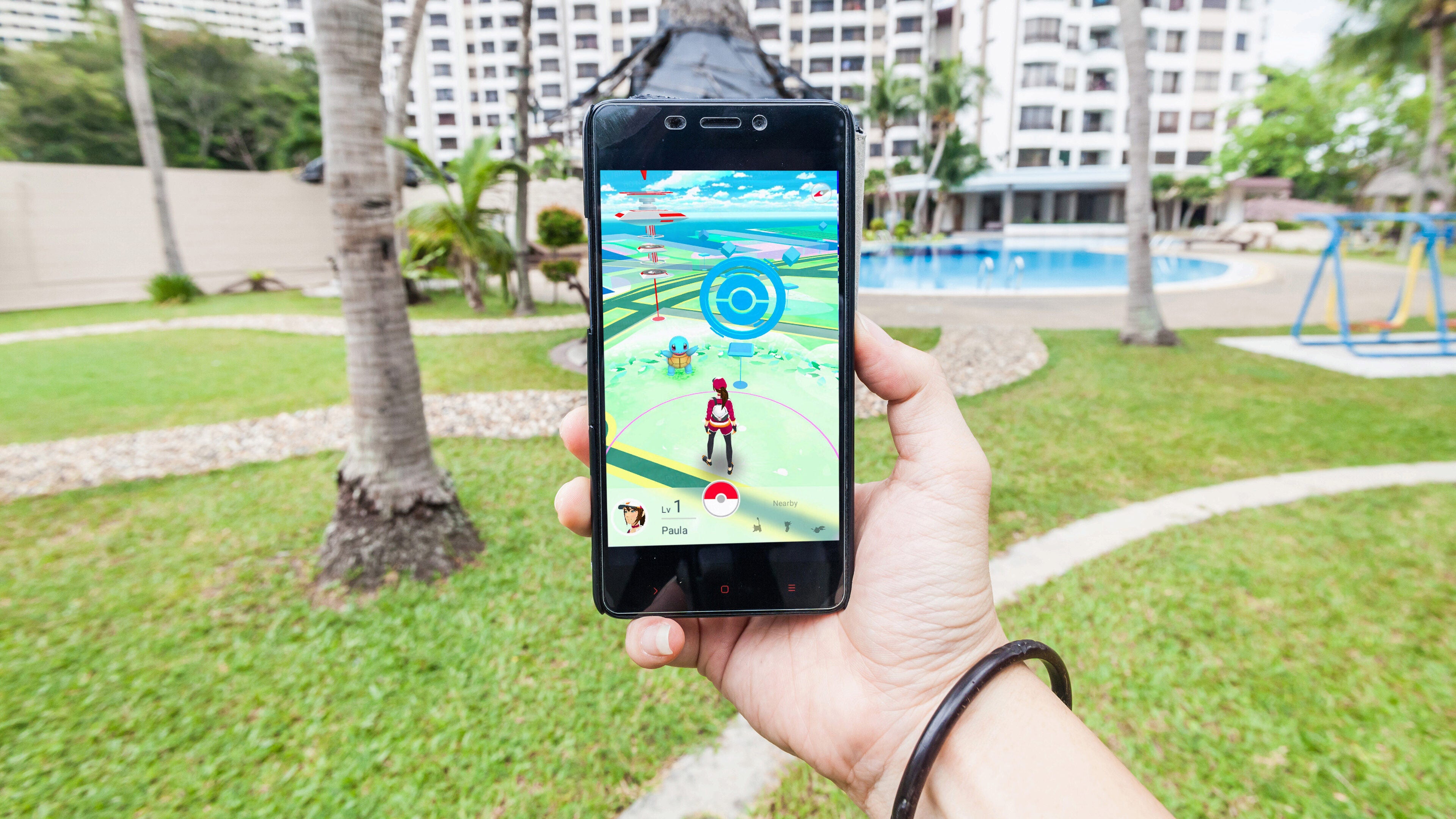 Pokémon Go game merges virtual, real worlds